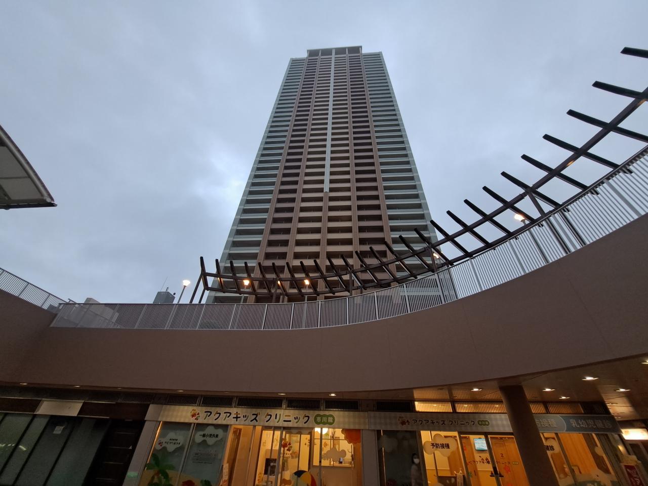 ザ・タワーズ・ウエスト