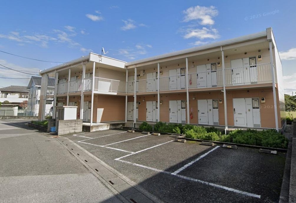 レオパレス梅が丘