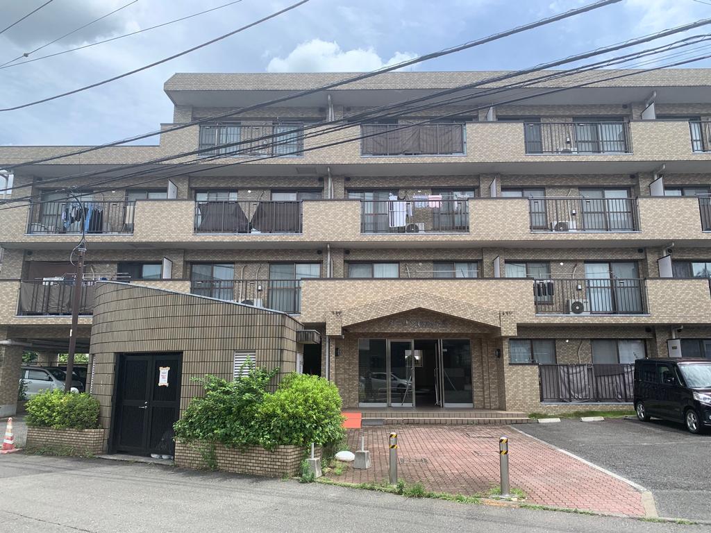 メーゾン狭山ヶ丘