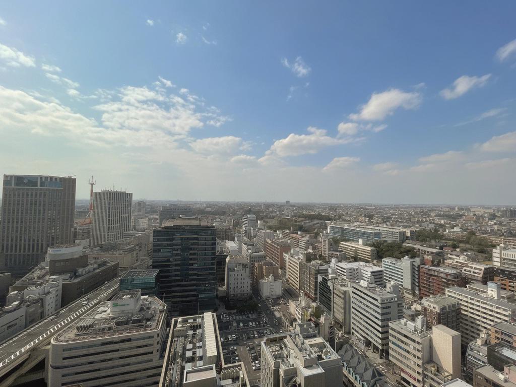 THE　YOKOHAMA　FRONT　TOWER
