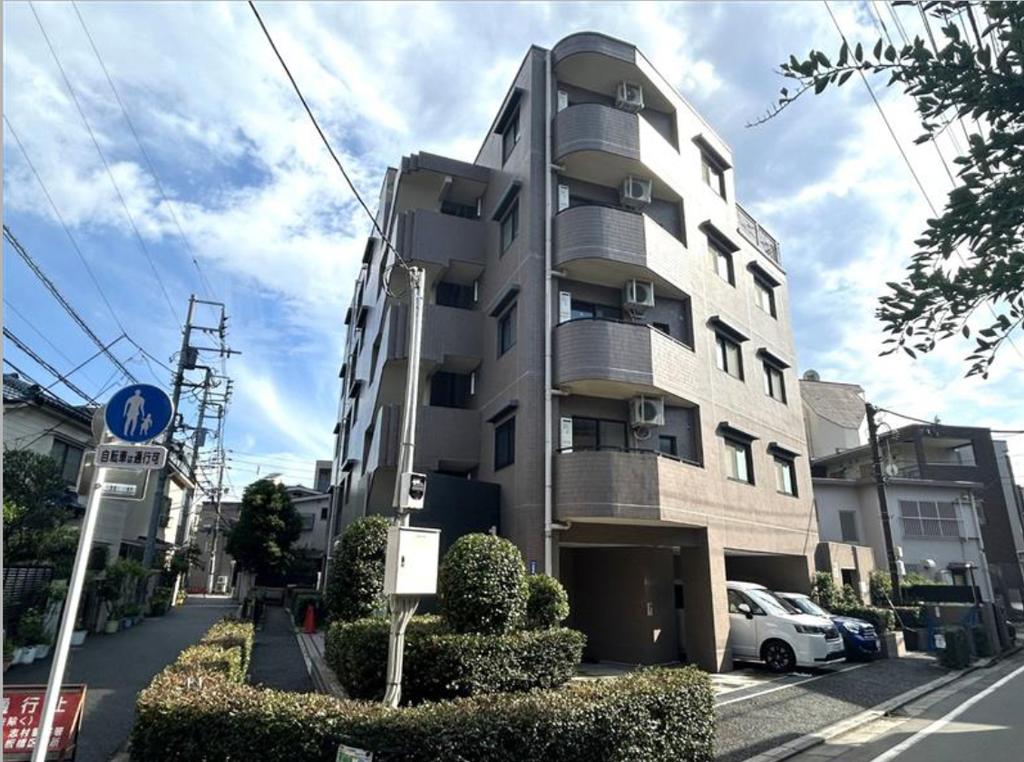 Belleviage　Maenocho